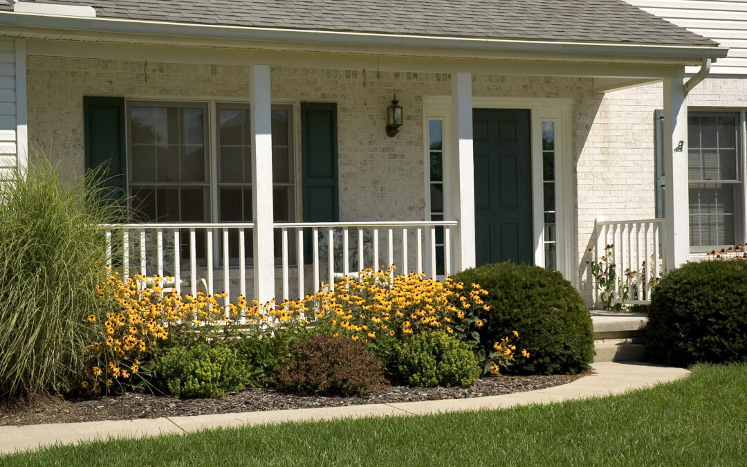 Maintaining Curb Appeal with Well-Kept Gutters